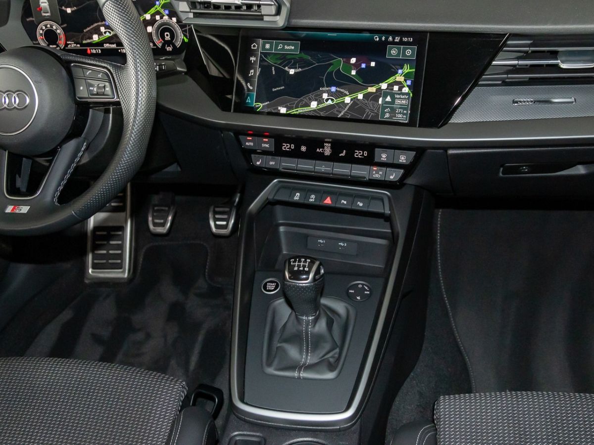 Audi A3 Limousine 35 TFSI S line - Samsaru's Car Outlet