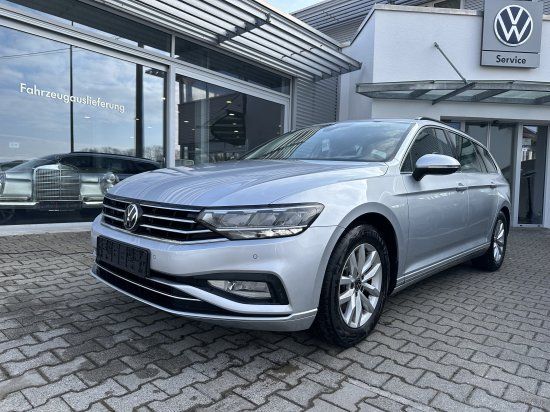Volkswagen Passat Variant 2.0 TDI DSG Comfort - Samsaru's Car Outlet
