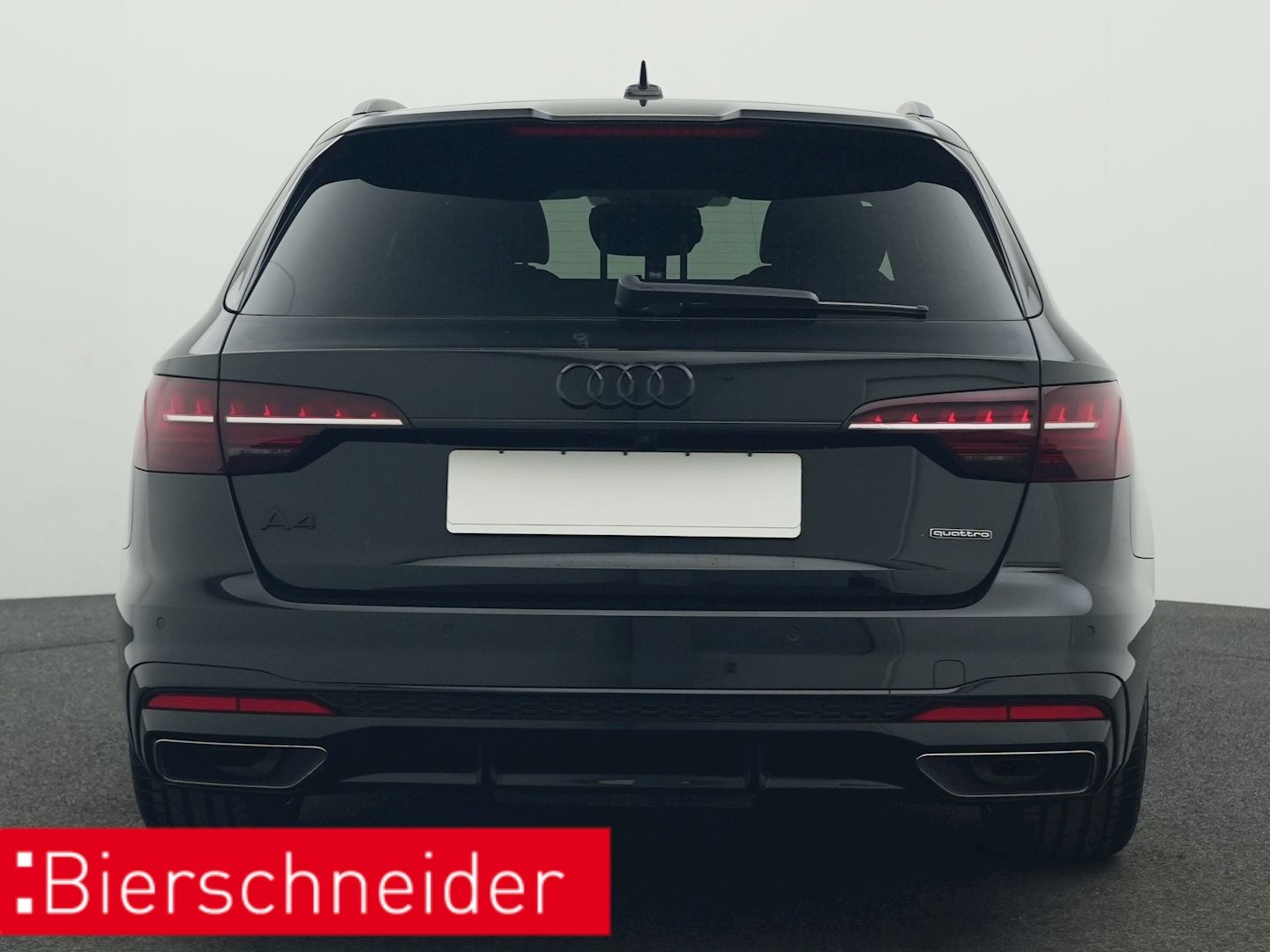 Audi A4 Av. 40 TFSI S-tronic qu s-line BLACK EDITION