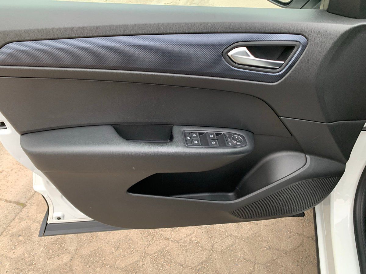 Renault Arkana Equilibre 1.3 TCe 140 - Samsaru's Car Outlet