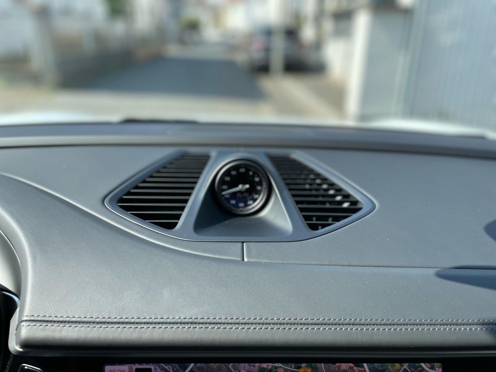 Porsche Macan 4 - Samsaru's Car Outlet