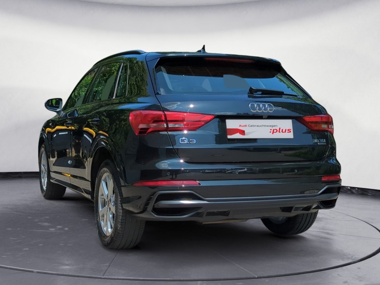 Audi Q3 S line 35 TDI quattro S tronic - Samsaru's Car Outlet