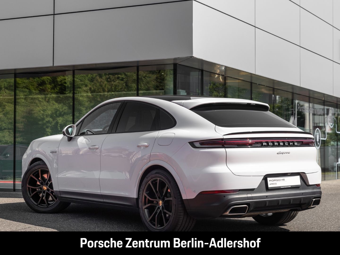 Porsche Cayenne E-Hybrid Coupe Panoramadach Luftfederung