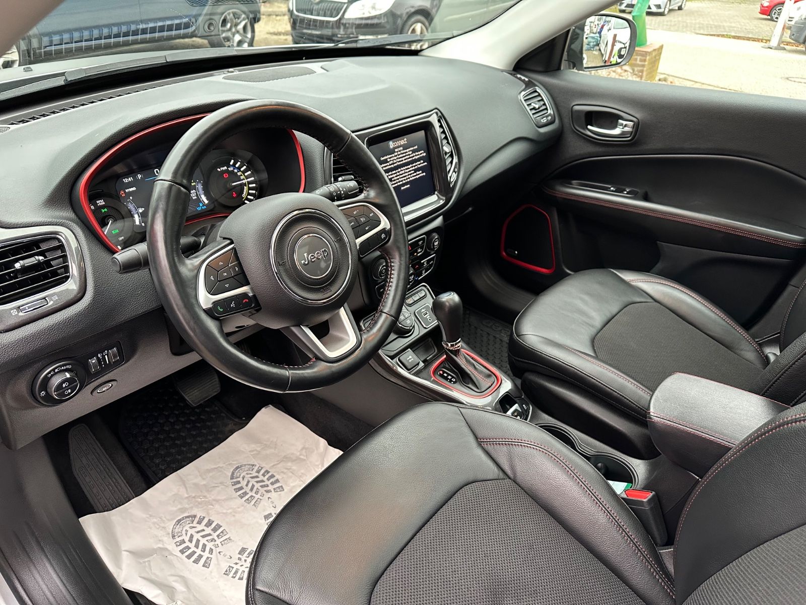 Jeep Compass Trailhawk Plug-In Hybrid 4WD/PANO/AHK