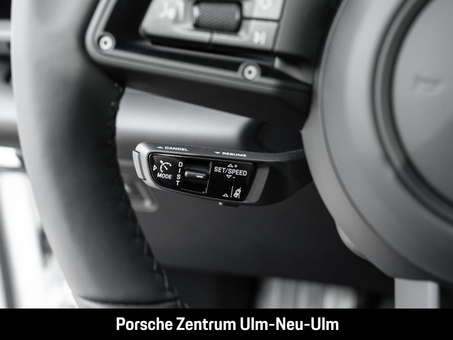 Porsche Macan 4S BOSE InnoDrive Panoramadach LED-Matrix