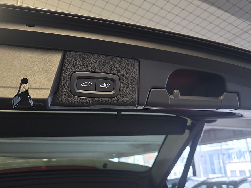 Volvo XC60 B5 B AWD Core