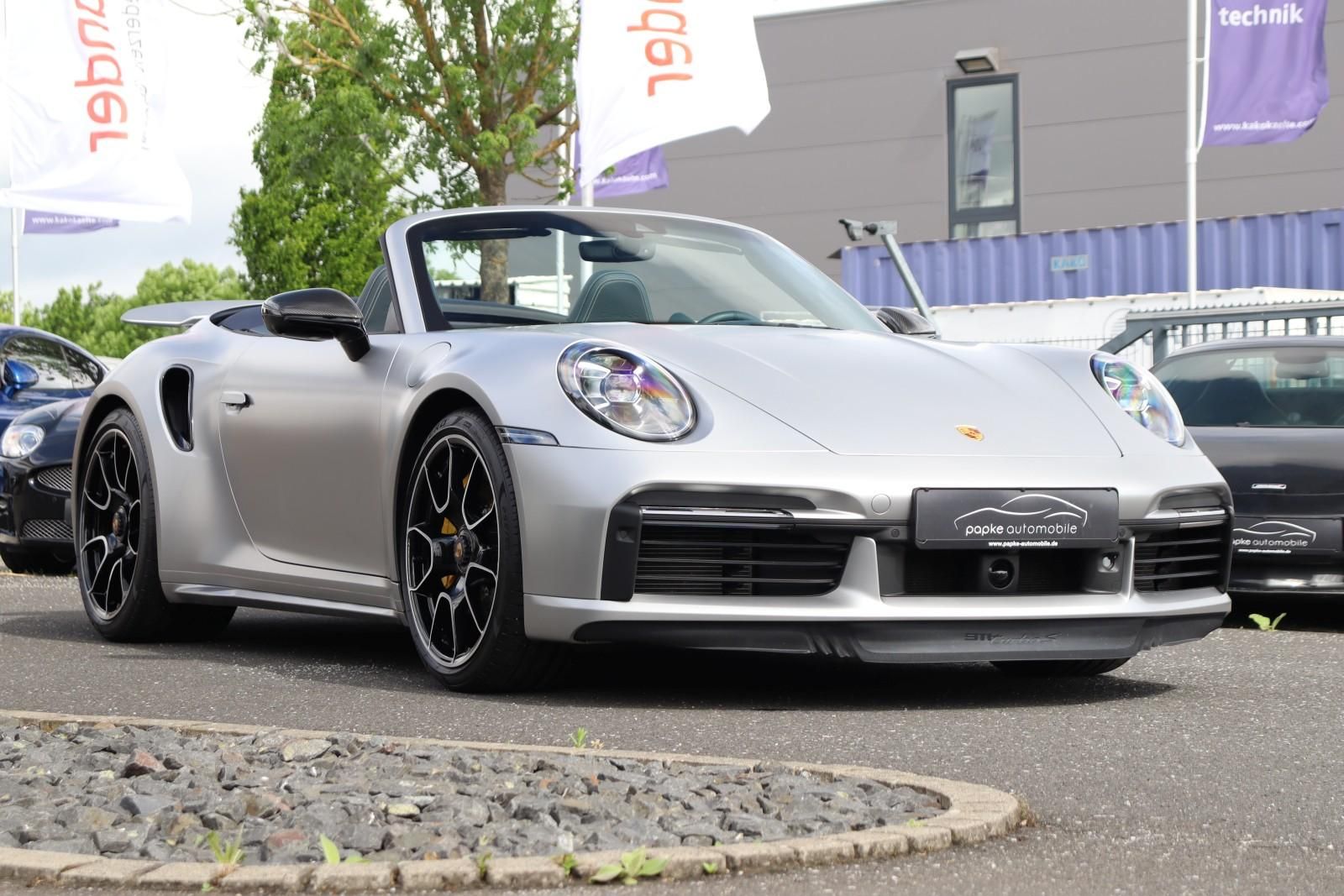 Porsche 992 Turbo S Cabrio +LIFT+NACHTSICHT+SITZBELÜFTUN