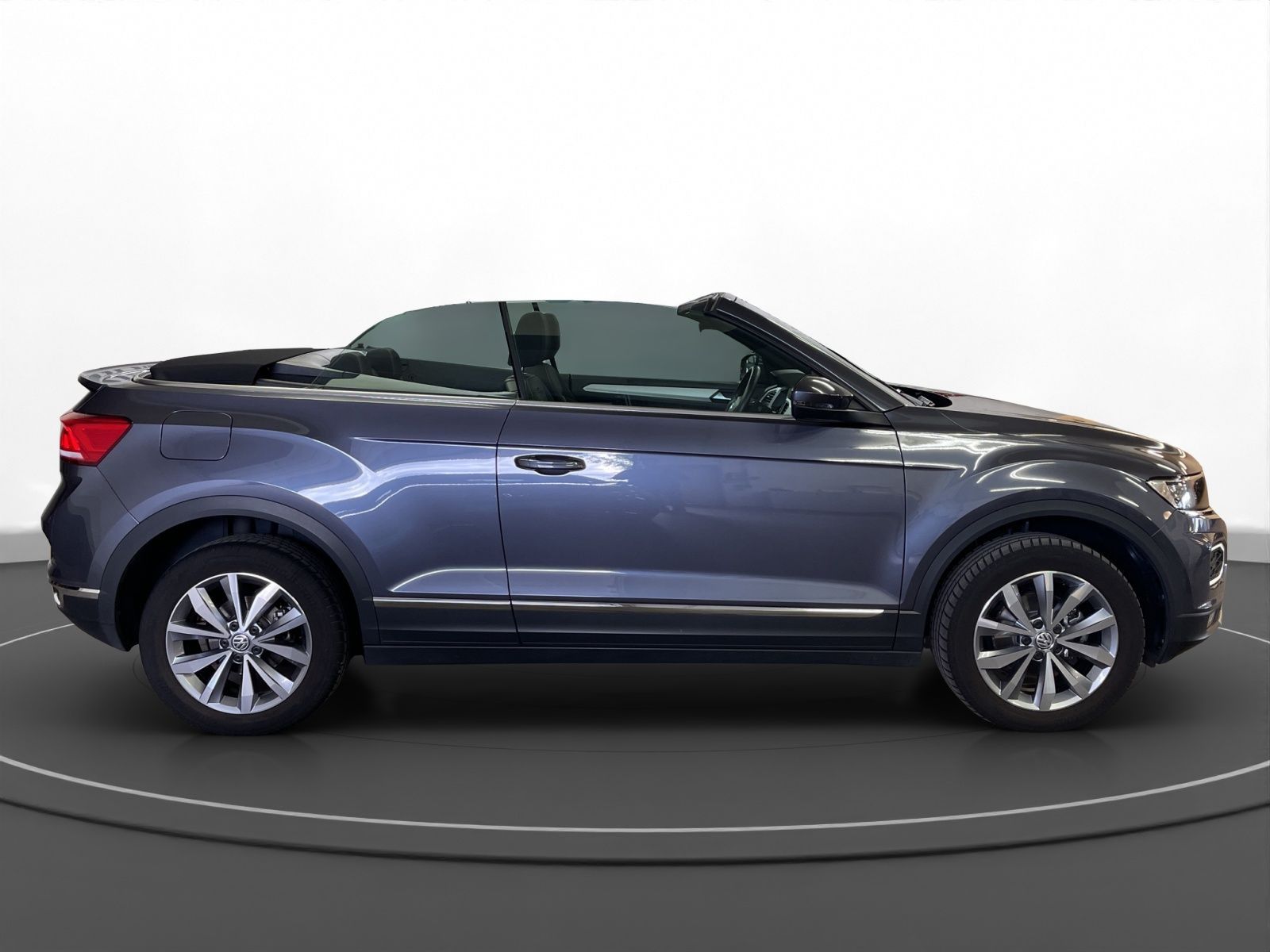 Volkswagen T-Roc Style - Samsaru's Car Outlet