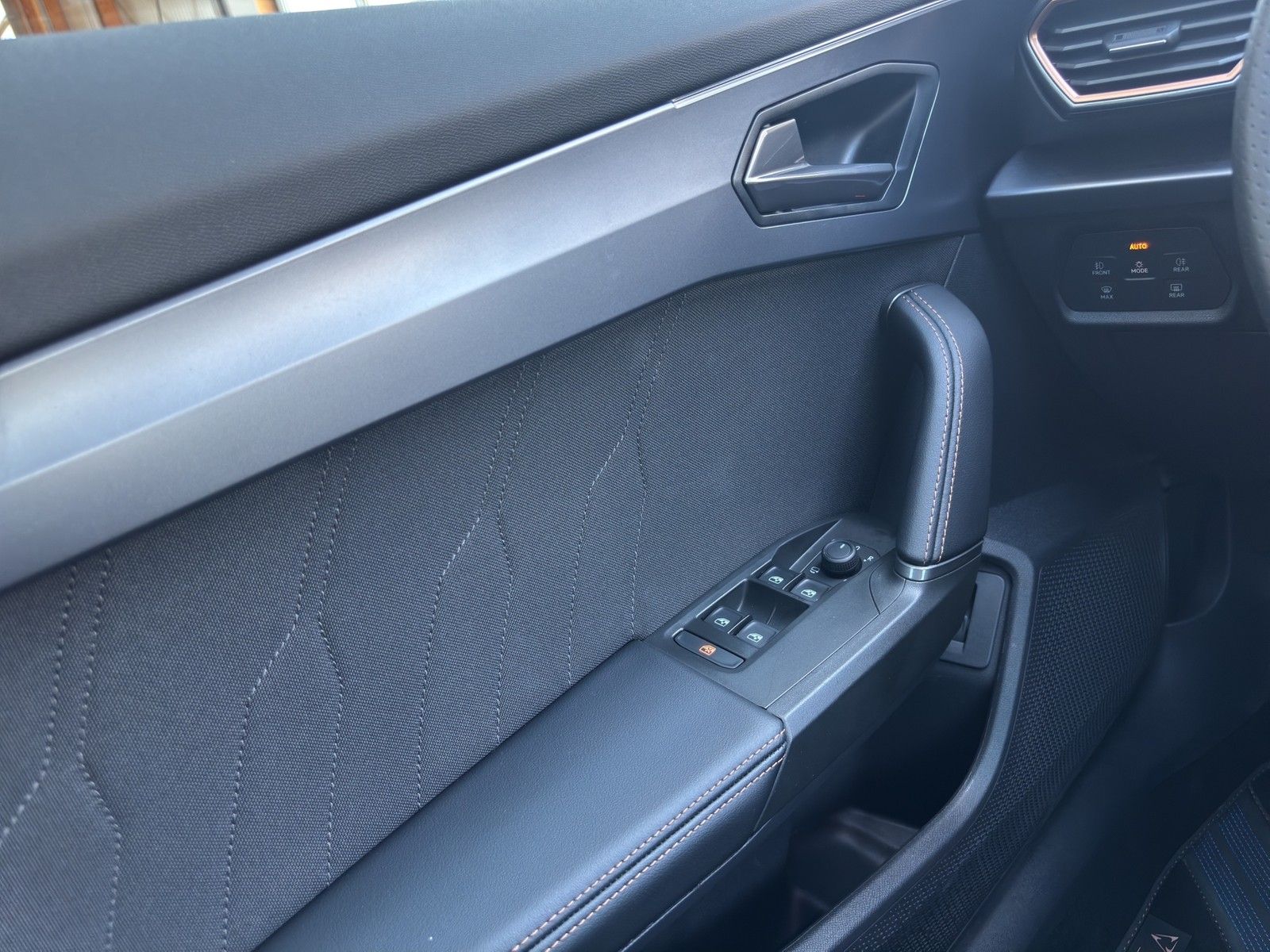 Cupra Formentor 1.5 eTSI DSG - Samsaru's Car Outlet