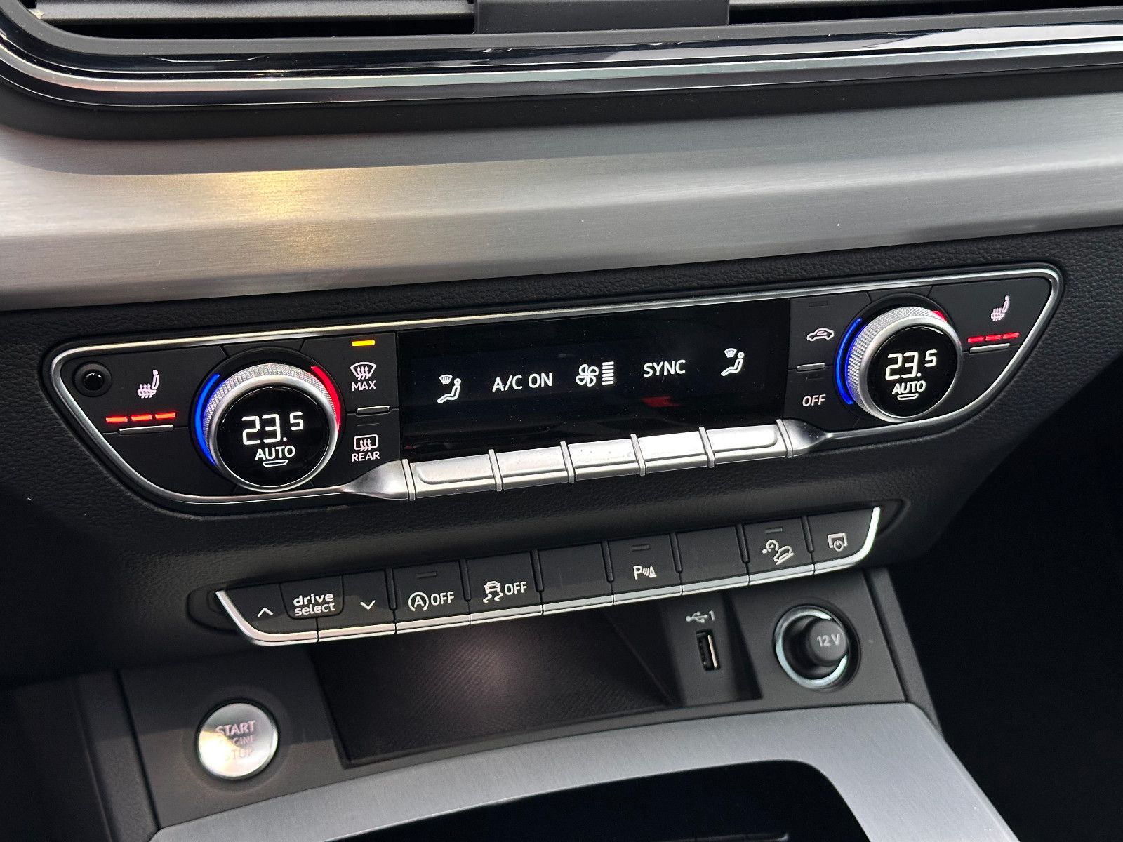Audi Q5 40 TDI S tr. qu. S LINE+AHZV+MATRIX+PANO