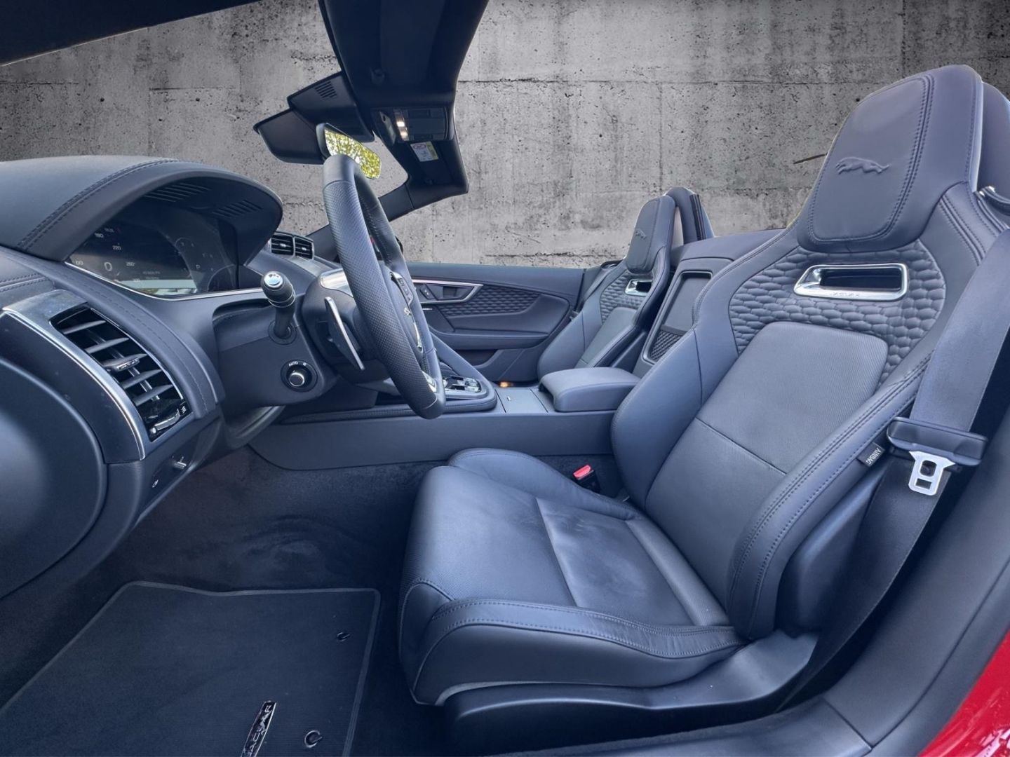 Jaguar F-Type P575 R AWD Cabriolet Meridian BlackPack P