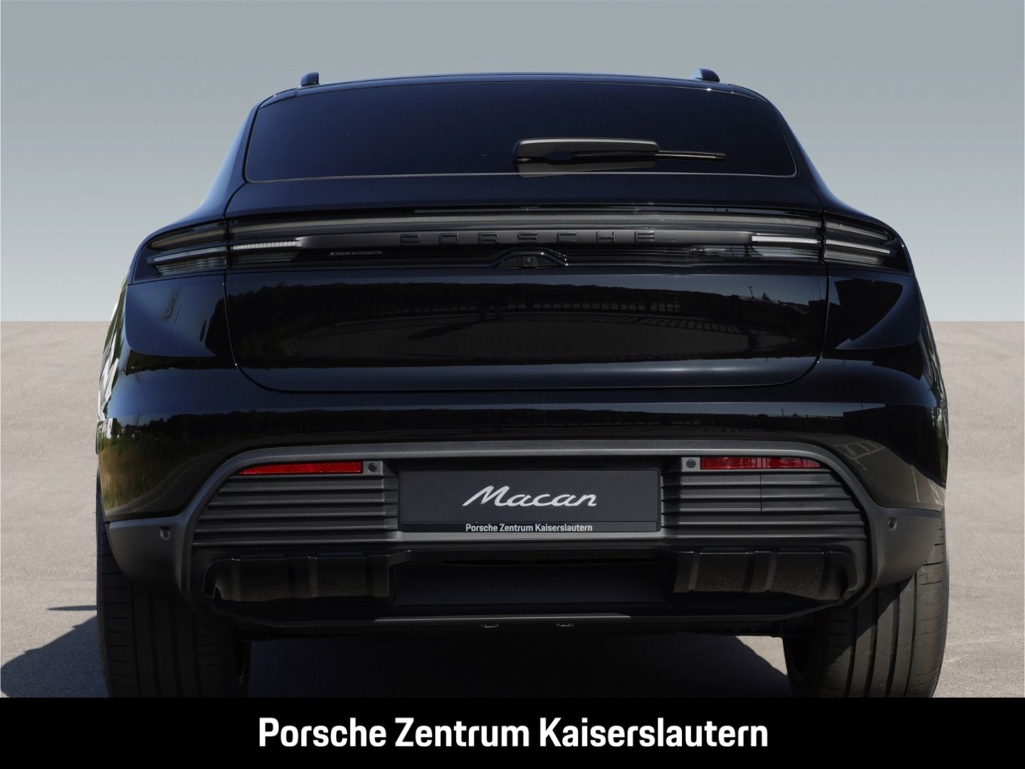 Porsche Macan 4 BOSE Panoramadach Surround View LED