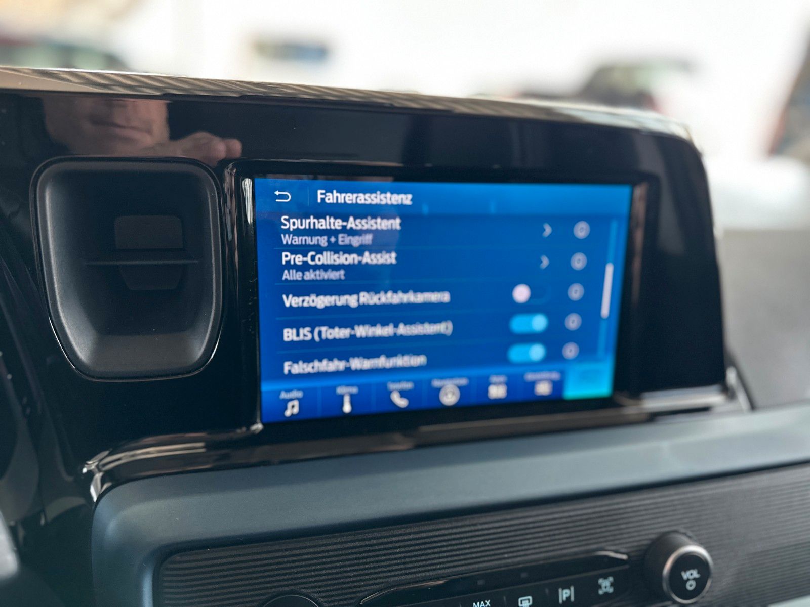Ford Transit Courier Active Kasten #AUTOMATIK #ACC