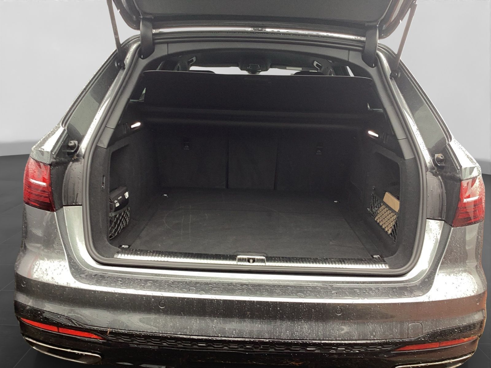 Audi A4 Avant 40 TFSI Q 2x S LINE AHK MATRIX-LED LM19