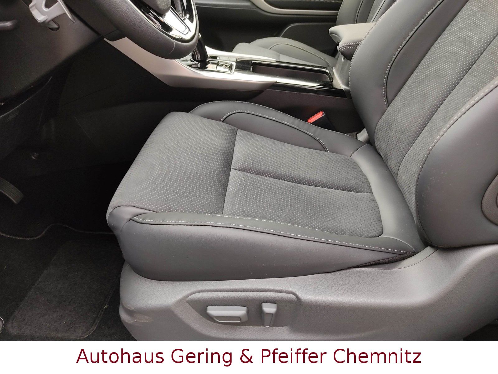 Mitsubishi Eclipse Cross PHEV PlugIn Hybrid Select