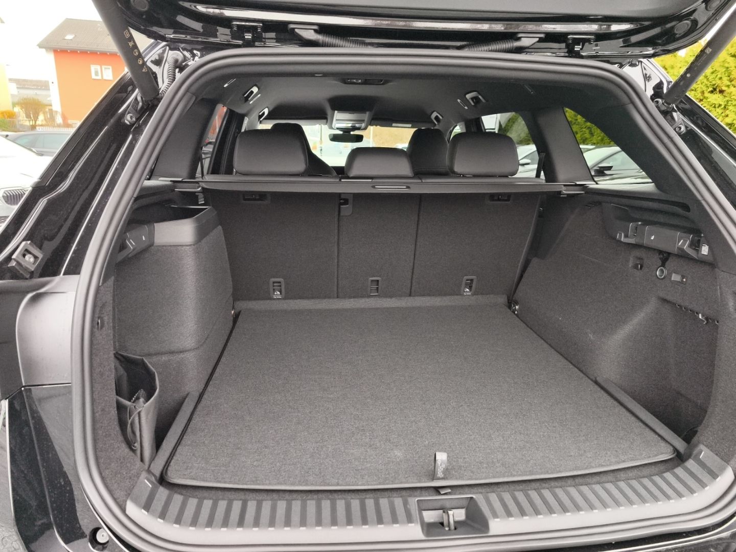 Skoda Kodiaq 1.5 TSI iV Sportline AHK 47.490.bei Inzah