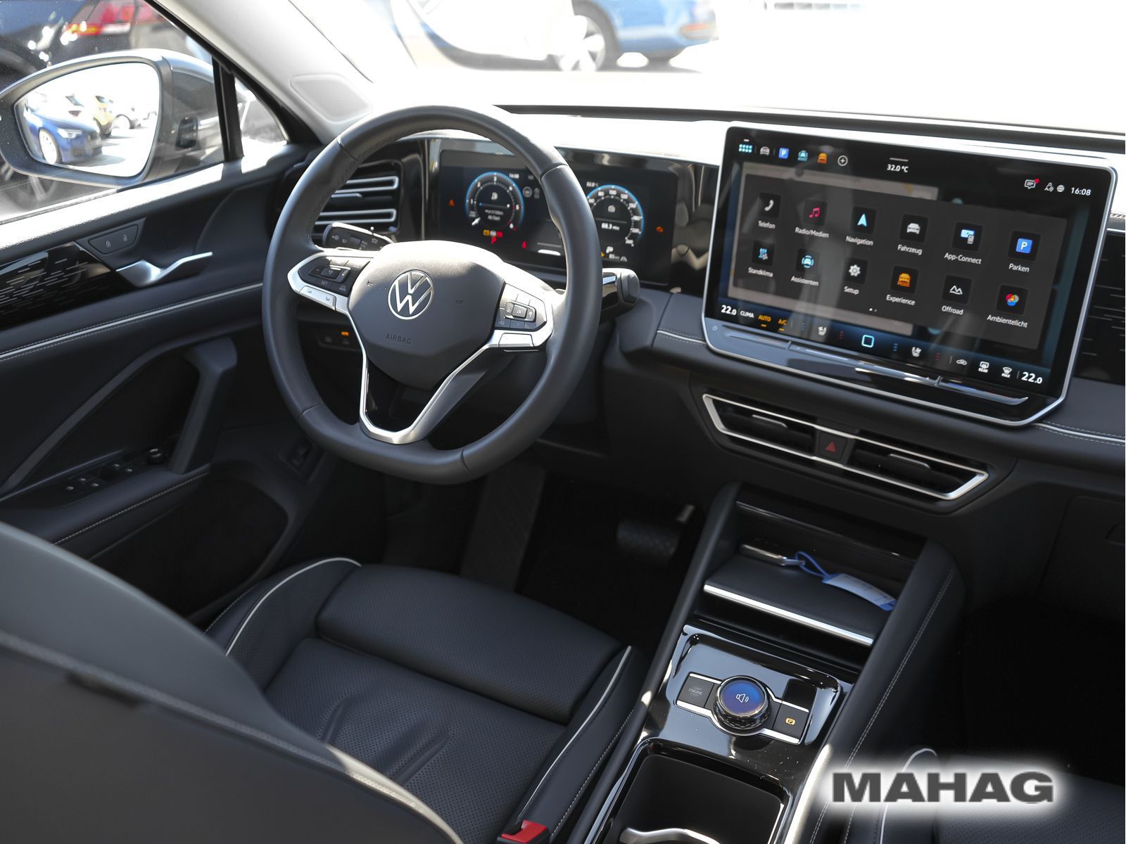 Volkswagen Tiguan Elegance 2,0 TDI 4motion AHK ACC DCC IQ.L