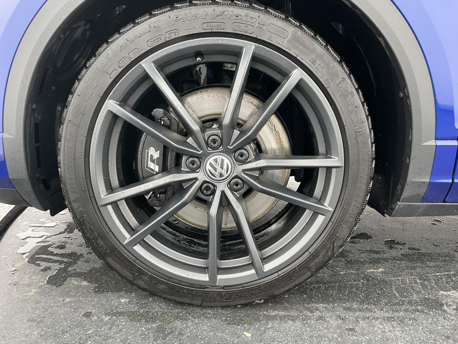 Volkswagen T-Roc 2.0 TSI 4-Motion R - Samsaru's Car Outlet