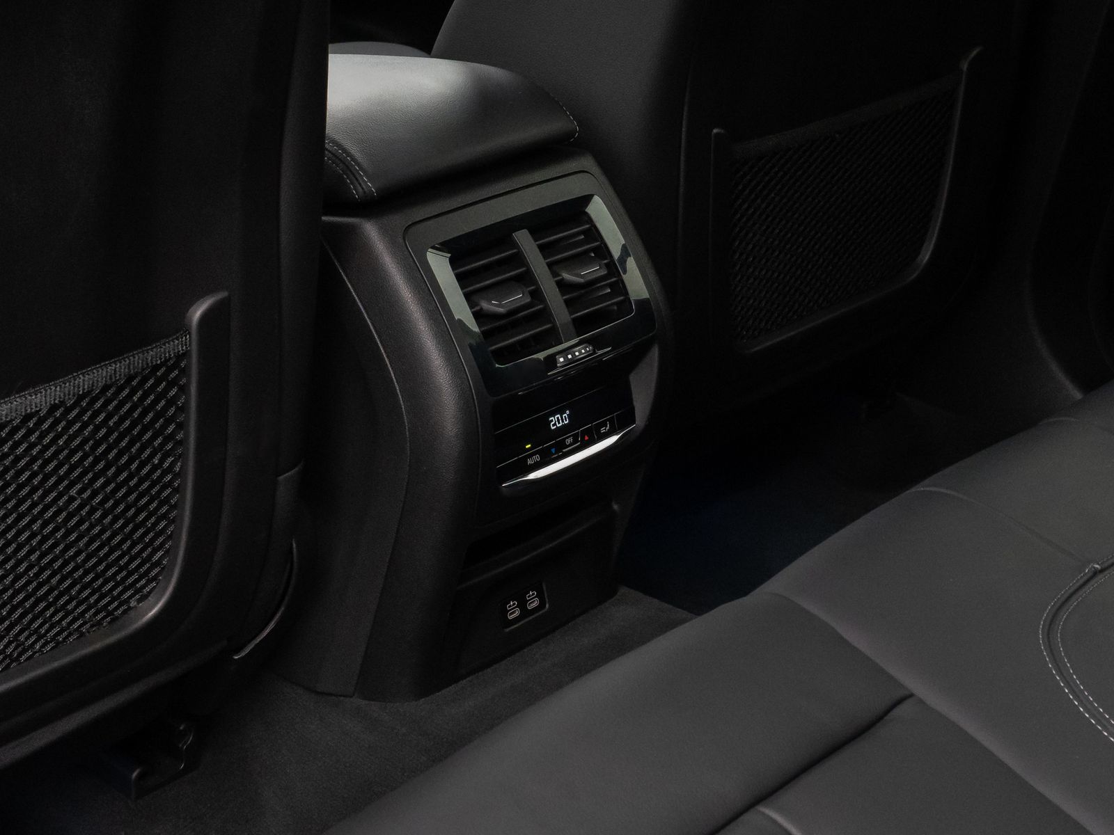 BMW X3 xD30e M Sport - Samsaru's Car Outlet