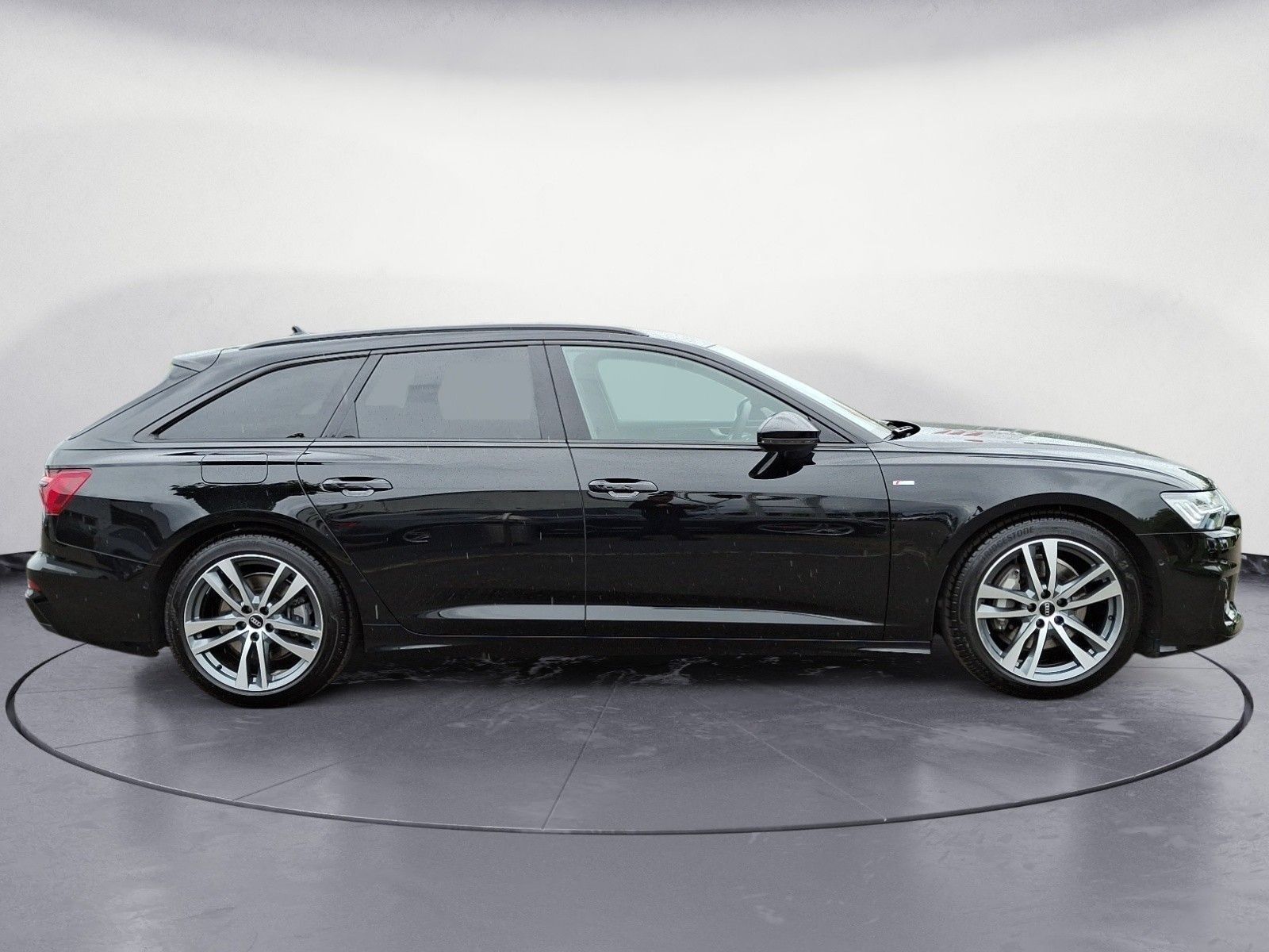 Audi A6 Avant 45 TDI quattro S tronic S line AHK HUD