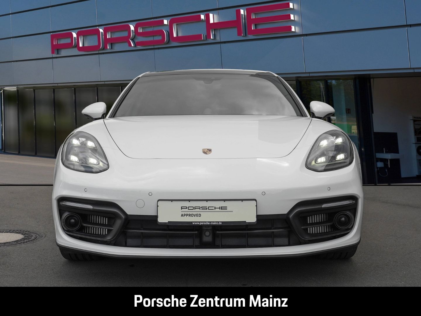 Porsche Panamera 4 E-Hybrid Sport Turismo 1.600km!