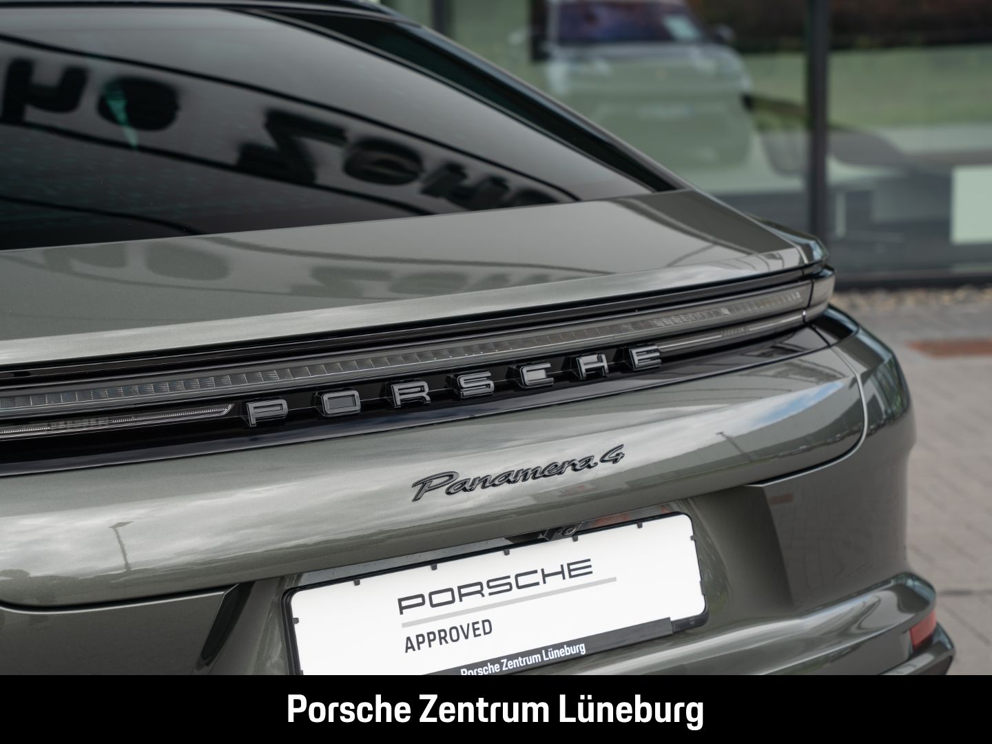 Porsche Panamera 4 E-Hybrid BOSE Panoramadach InnoDrive