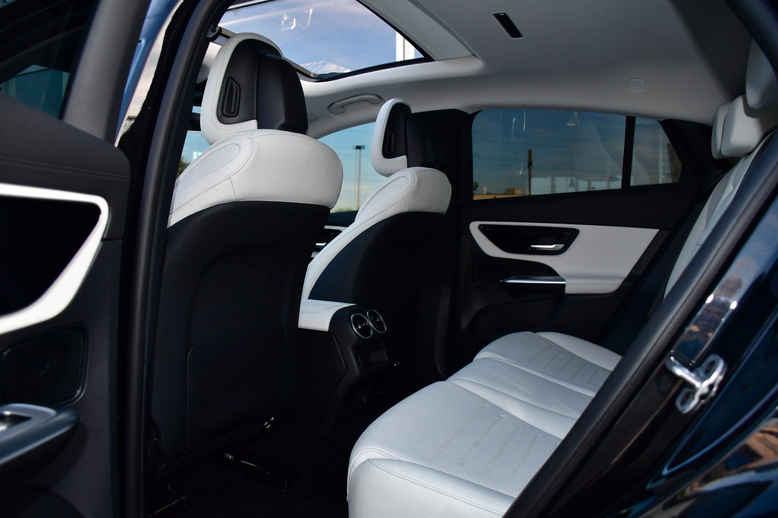 Mercedes-Benz GLC 200 Coupe 4Matic AMG Paket - Samsaru's Car Outlet