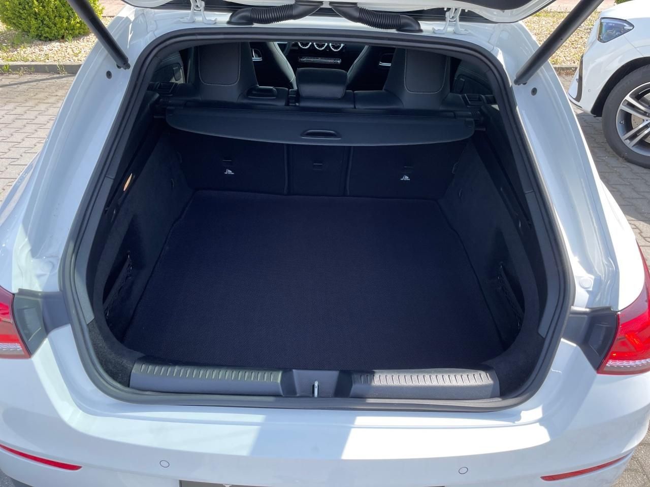 Mercedes-Benz CLA 250 4M AMG-EDITION - Samsaru's Car Outlet