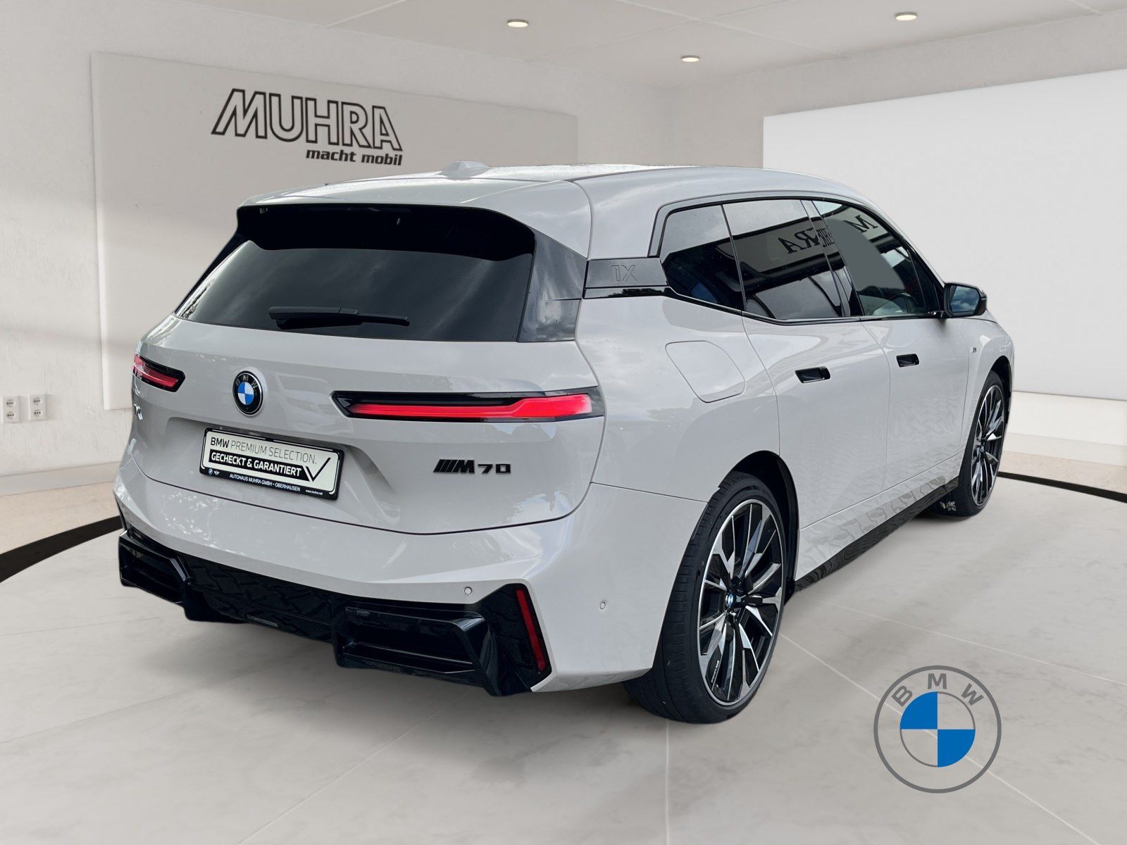 BMW iX M70 XDRIVE 23" DA/PA Prof. AHK Luftfederung