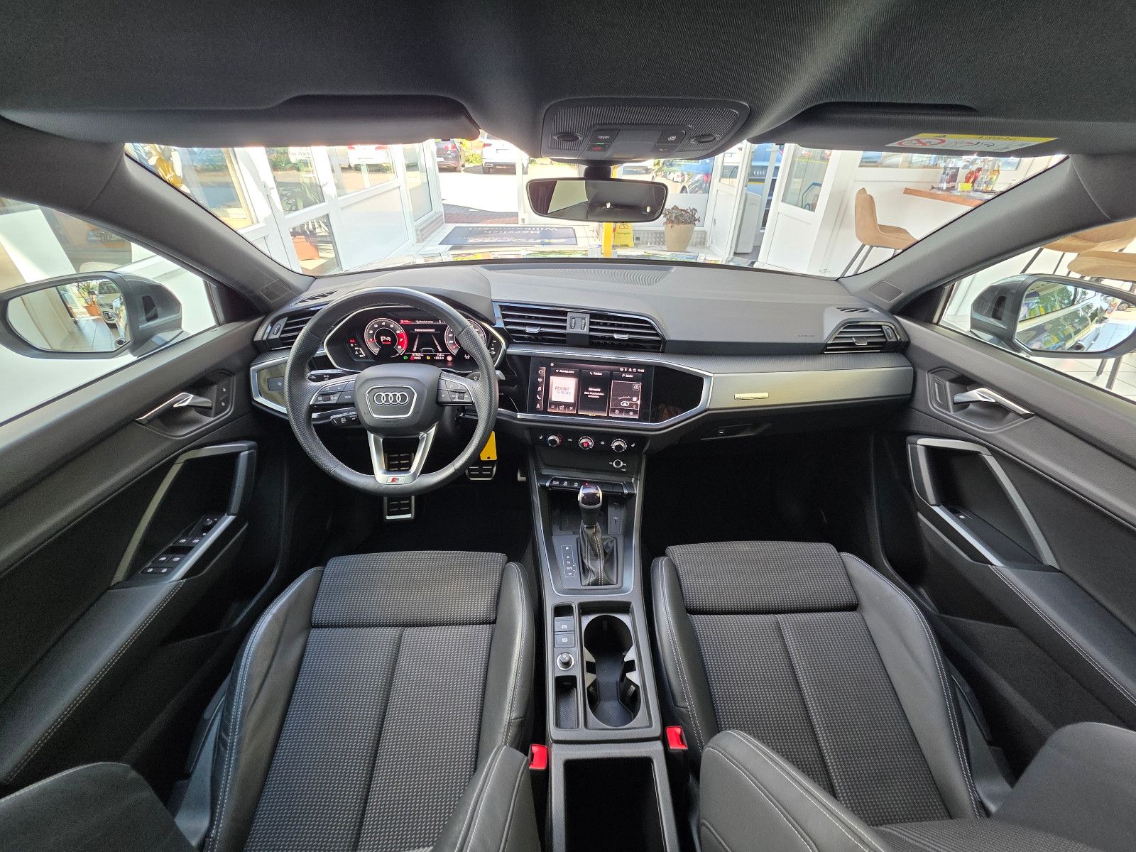 Audi Q3 Sportback 40TFSI quattro S Line - Samsaru's Car Outlet