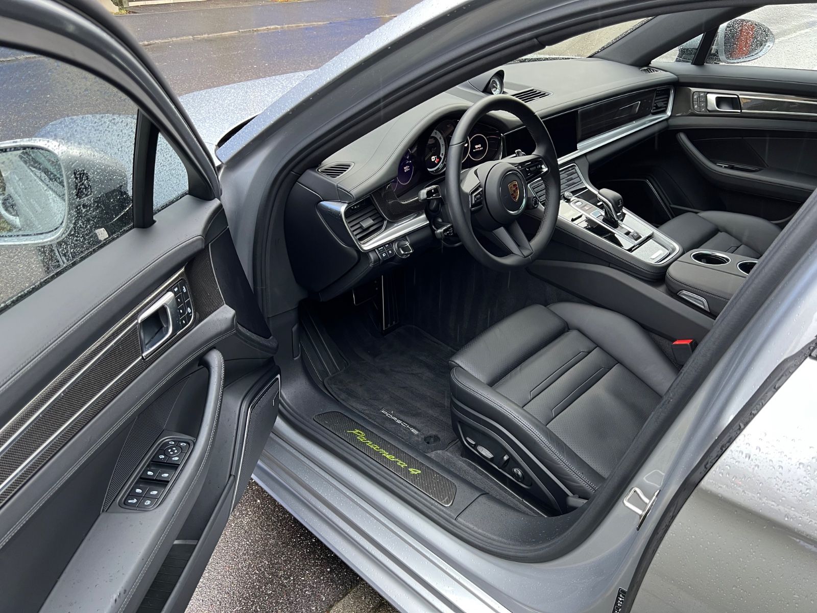 Porsche Panamera 4 E-Hyb #SPORT DESIGN CARBON NP171.000€