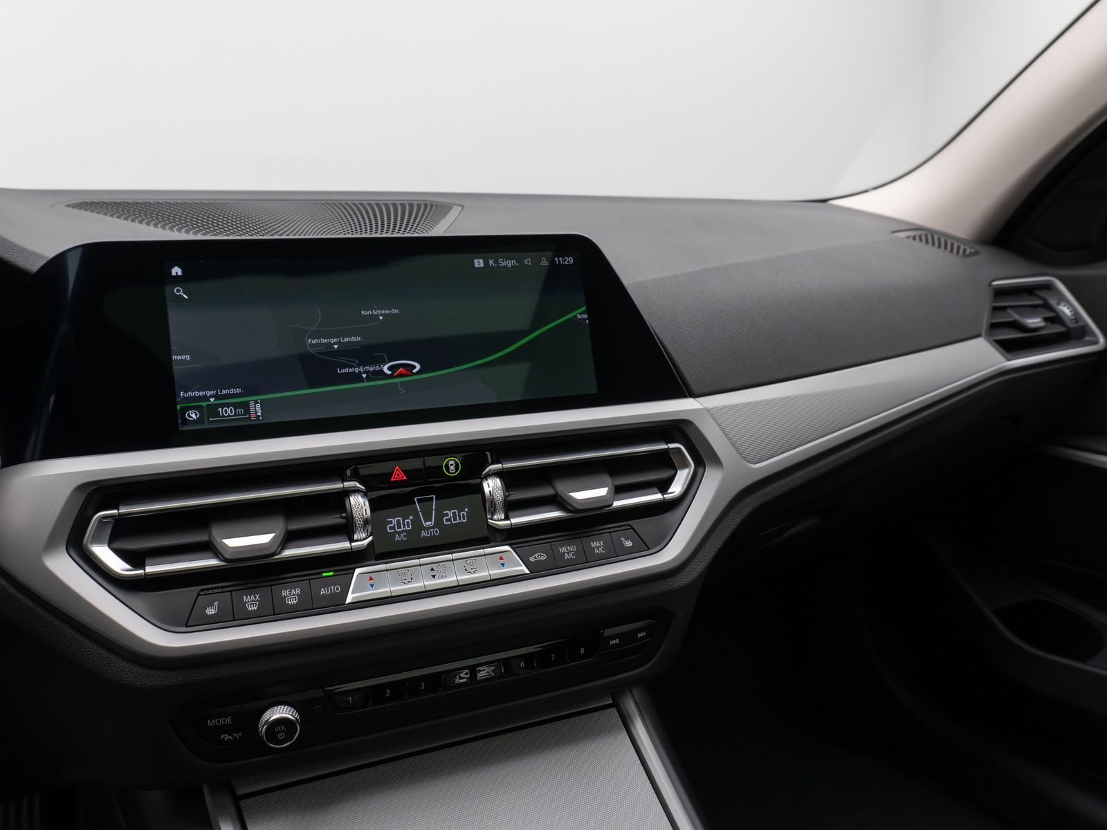 BMW 320d - Samsaru's Car Outlet