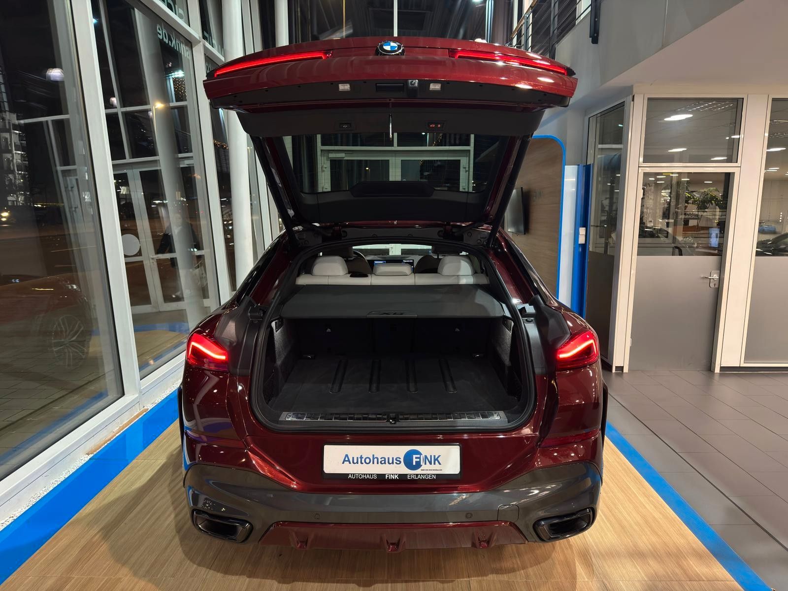 BMW X6 xDrive 40d M Sport Pro 22" Pano AHK ACC+