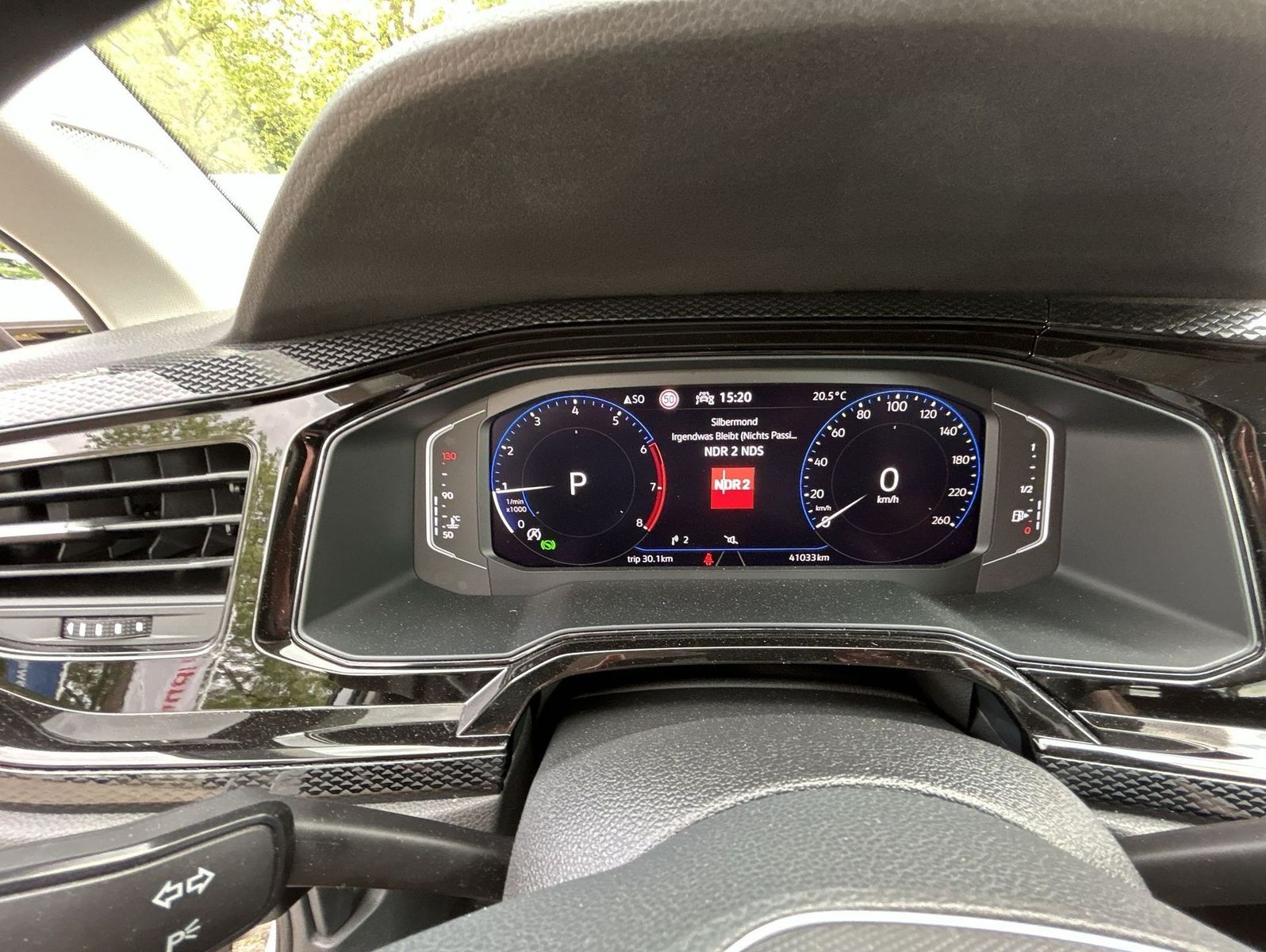 Volkswagen Taigo 1.0 TSI DSG Life - Samsaru's Car Outlet