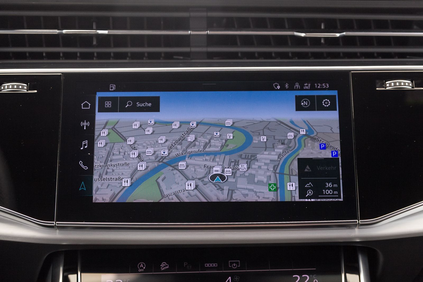 Audi Q7 45 TDI qu.tiptr. AHK 7.SITZER 360°K MATRIX