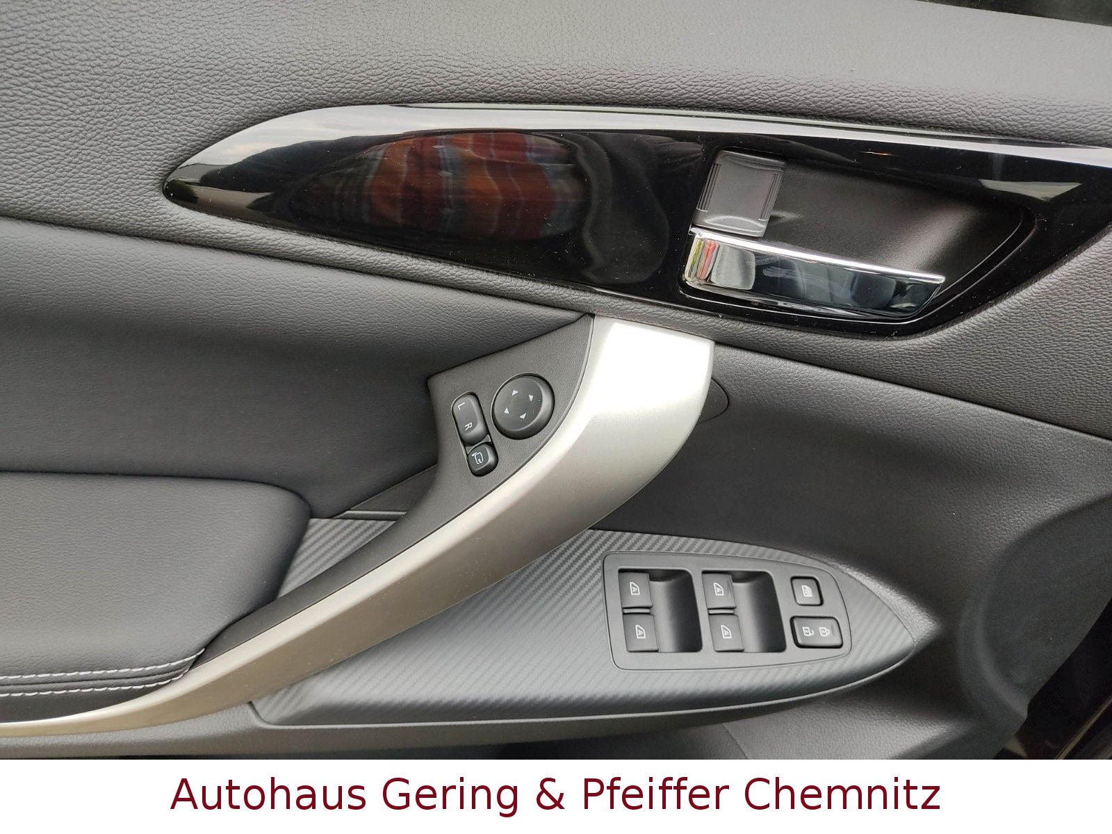 Mitsubishi Eclipse Cross PHEV PlugIn Hybrid Select