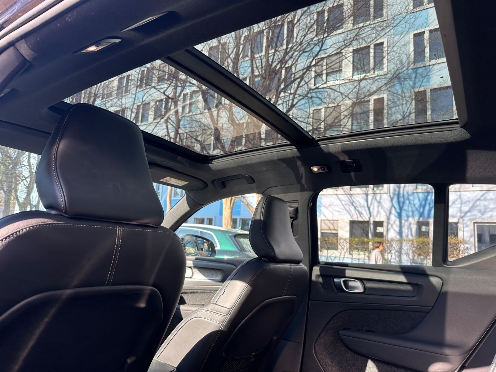 Volvo XC40 R-Design - Samsaru's Car Outlet