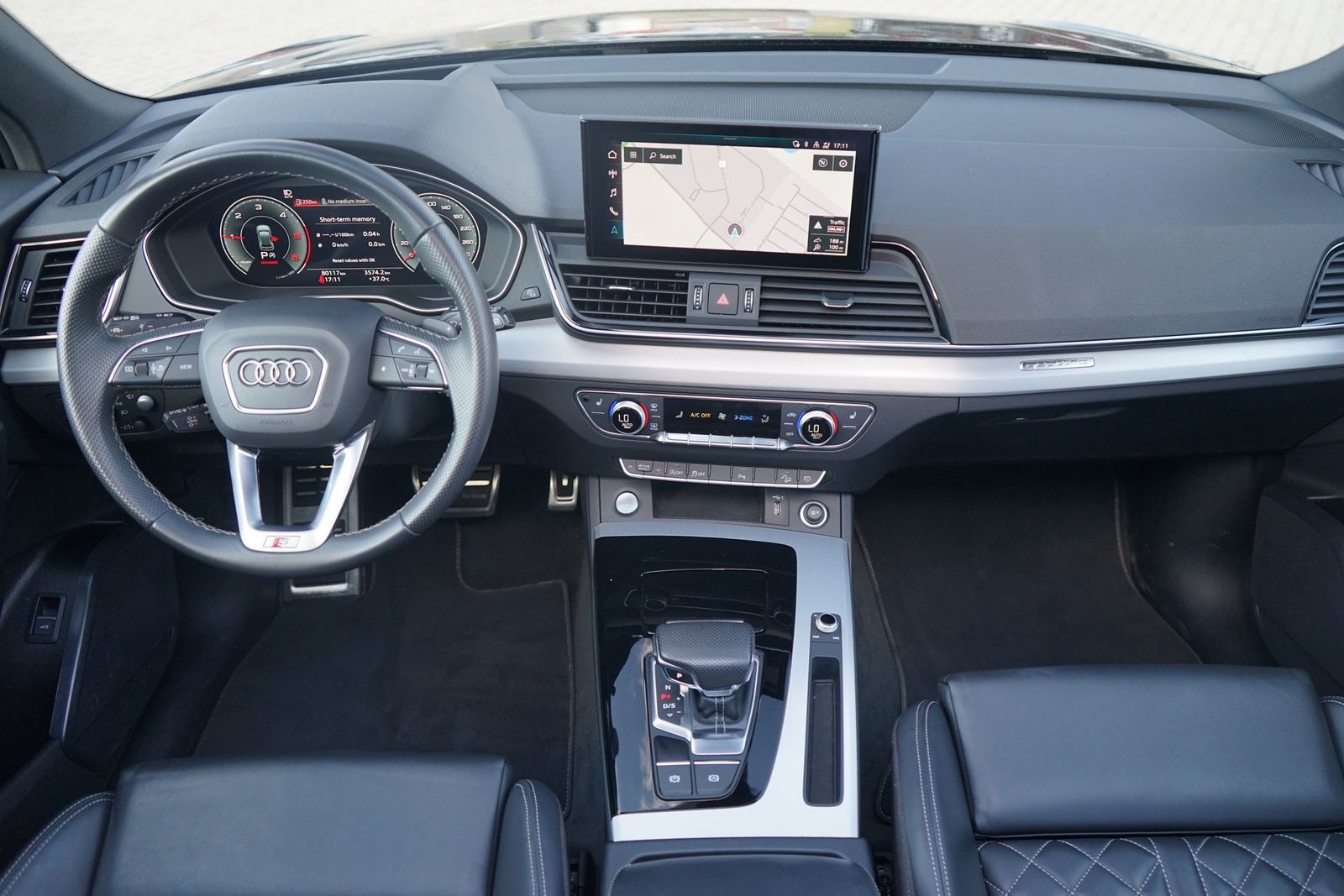 Audi Q5 Sportback 40 TDI S-Line quattro s-tronic - Samsaru's Car Outlet
