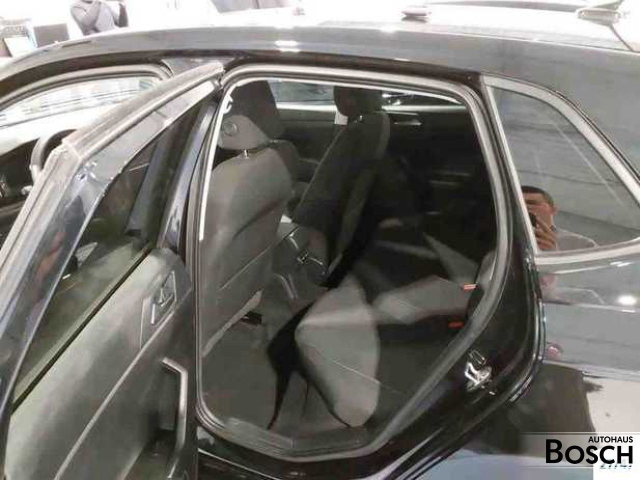 Volkswagen Polo 1.0 TSI Comfortline DSG - Samsaru's Car Outlet