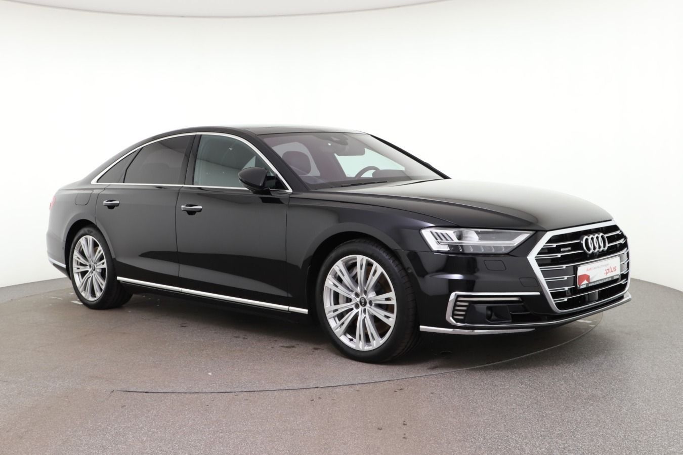 Audi A8 60 TFSI e Q - Samsaru's Car Outlet