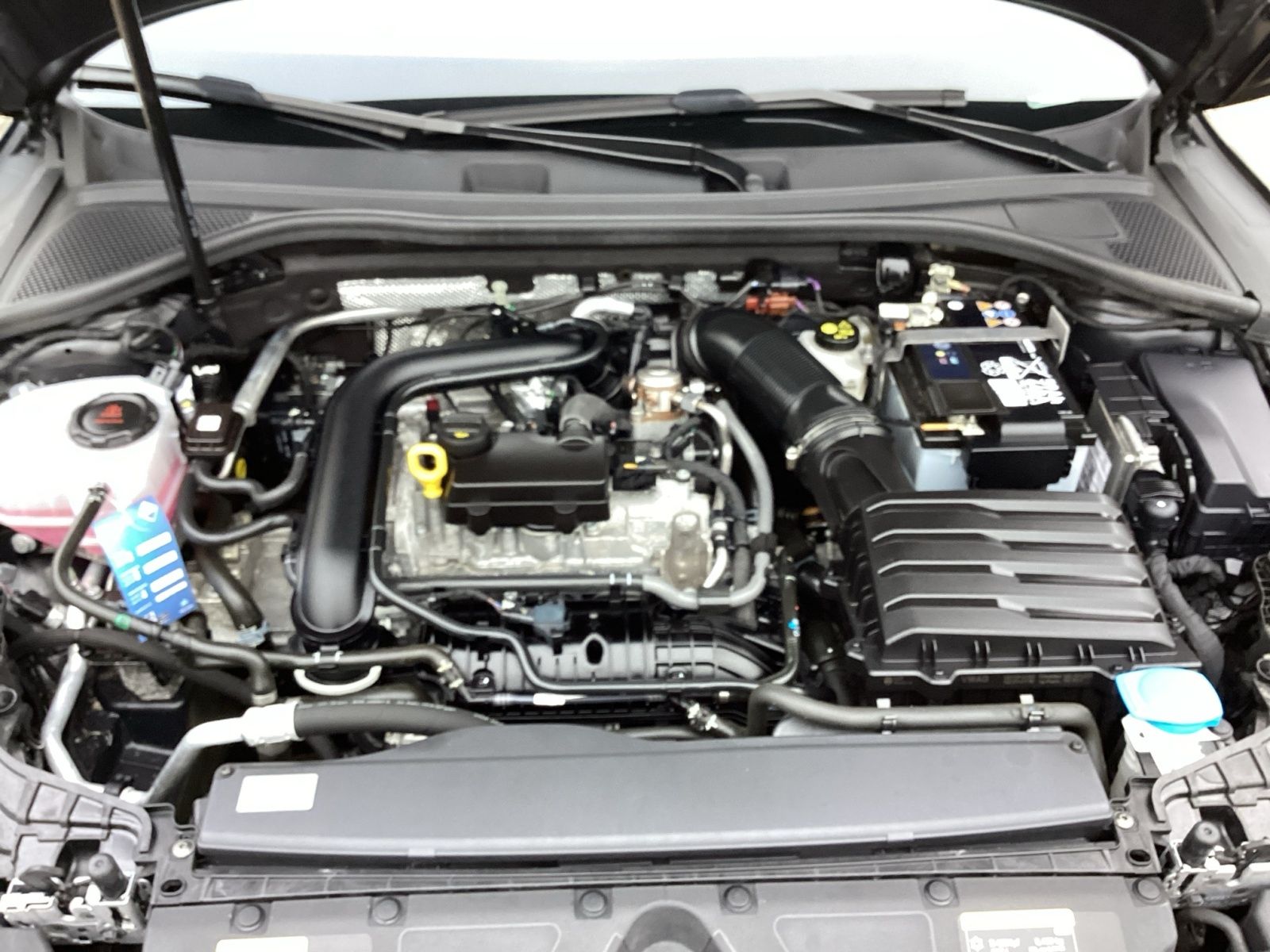Audi A3 advanced 30 TFSI S tronic - Samsaru's Car Outlet