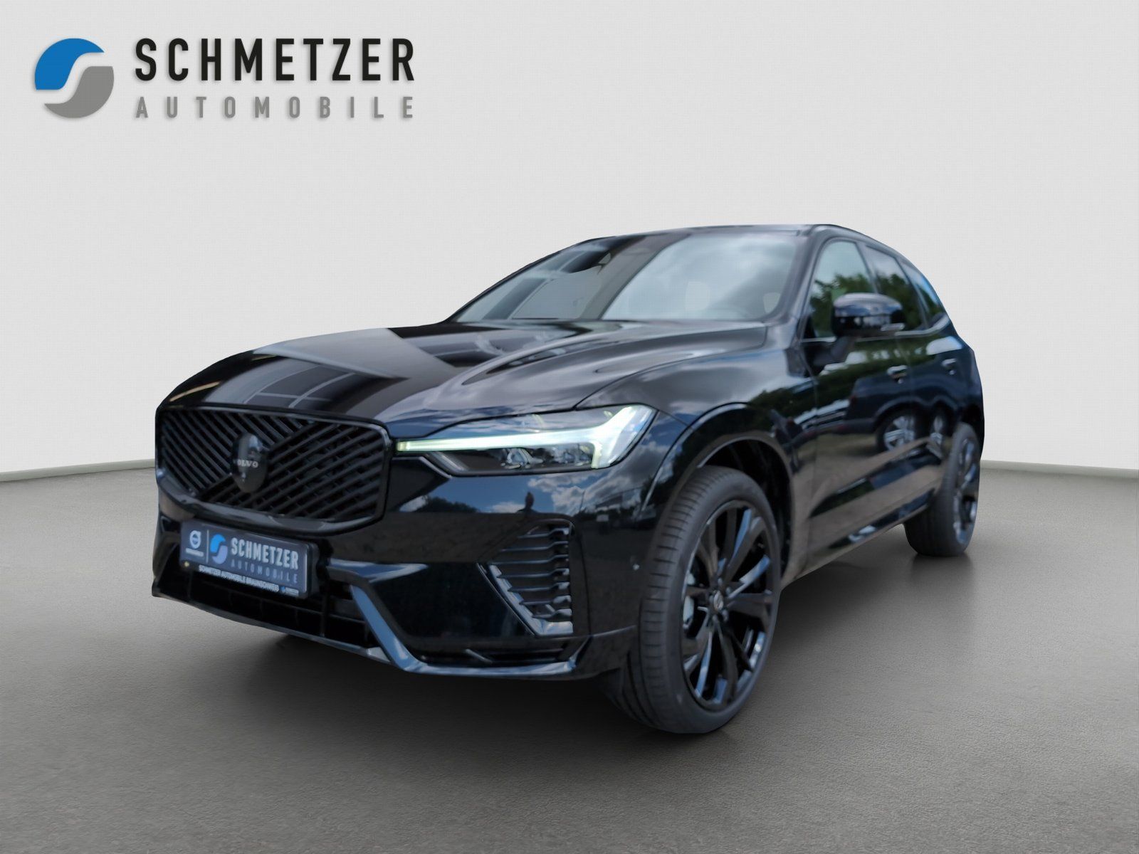 Volvo XC60 Black Edition B5 AWD Plus - Samsaru's Car Outlet