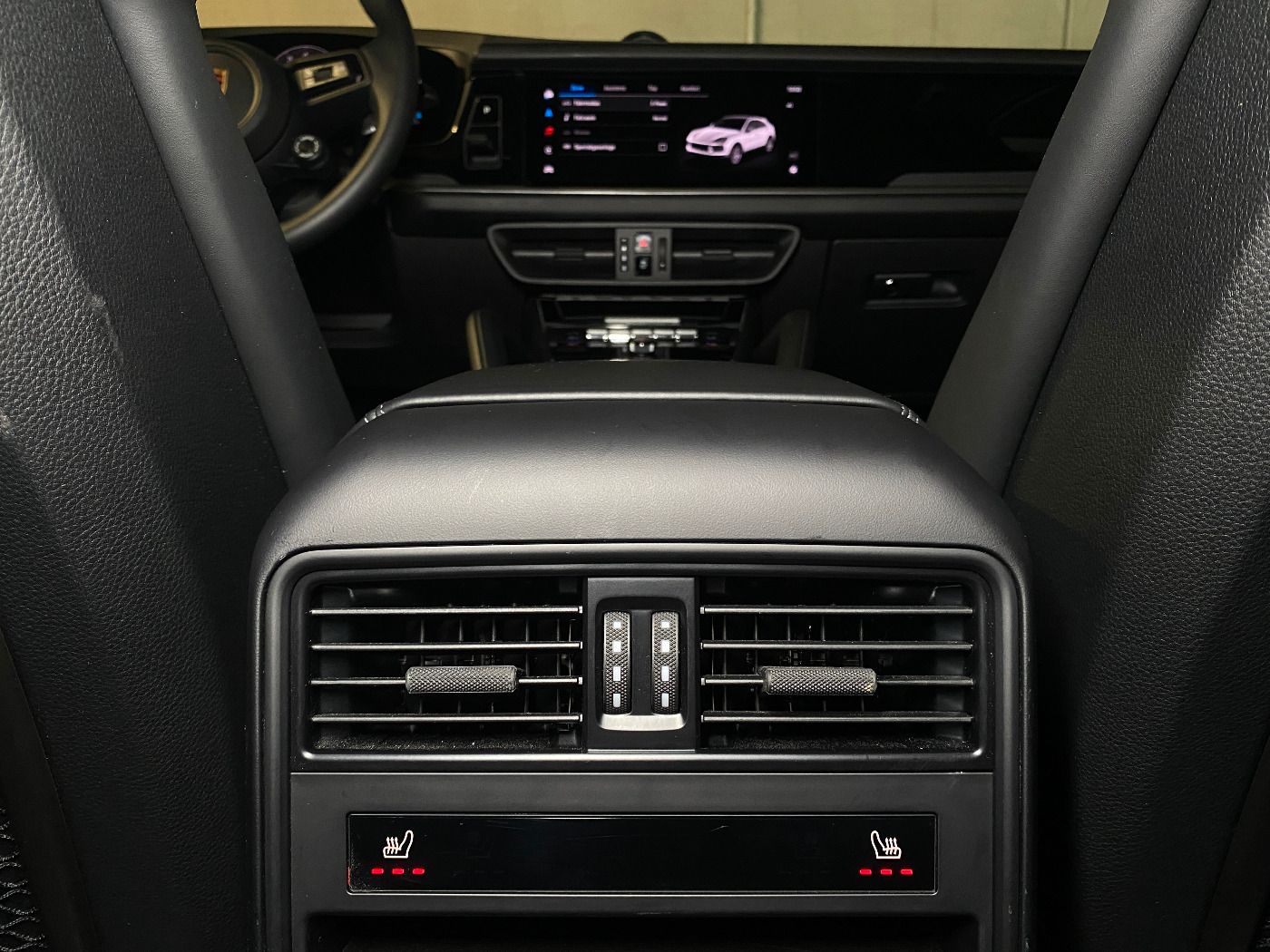 Porsche Cayenne E-Hybrid Coupe | InnoDrive | AHK | BOSE