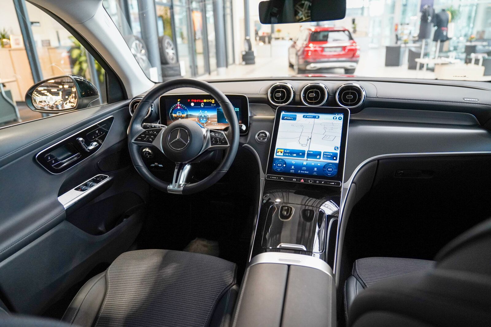 Mercedes-Benz GLC 220 d 4M AVANTGARDE - Samsaru's Car Outlet