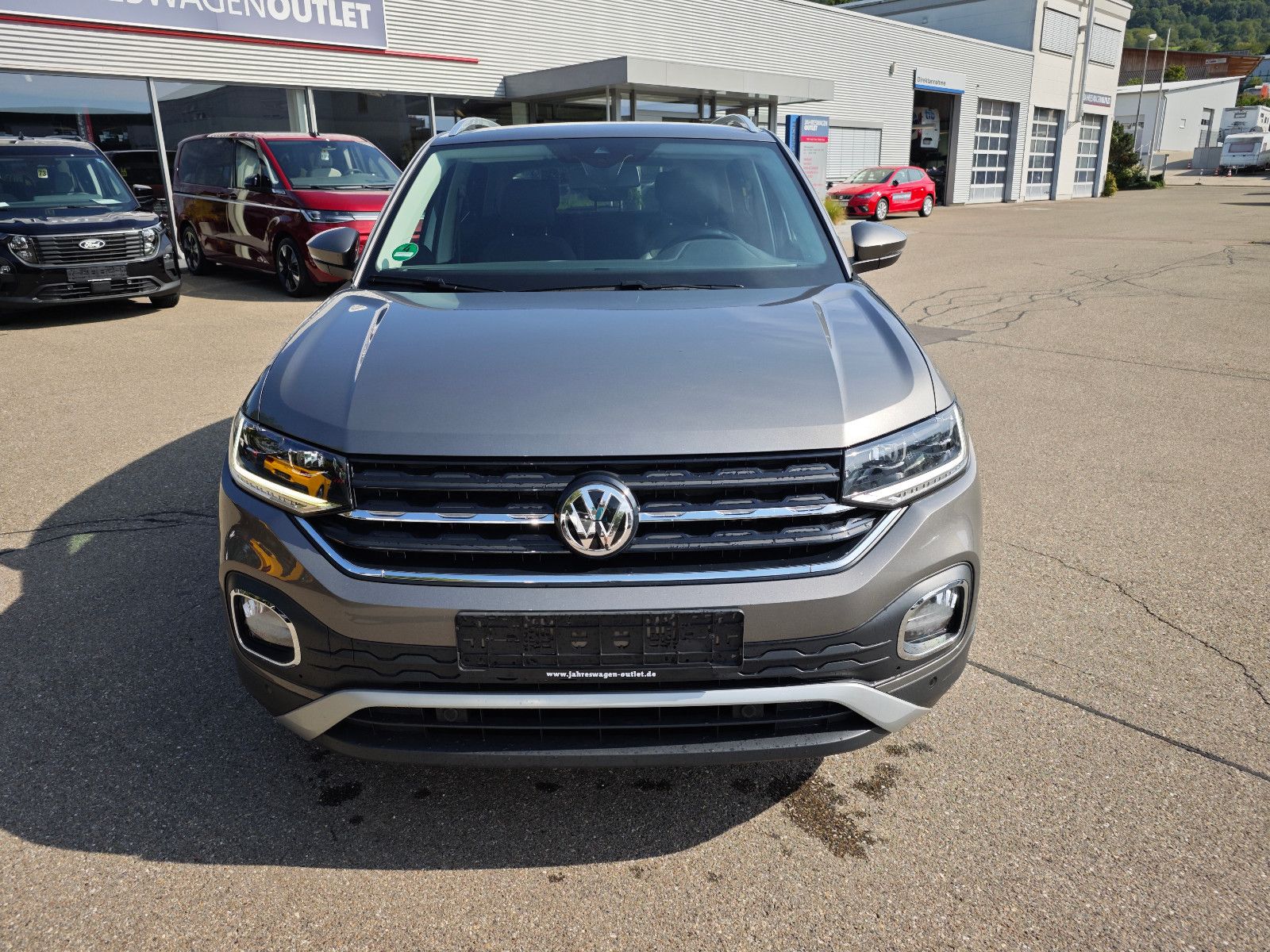 Volkswagen T-Cross Highline - Samsaru's Car Outlet