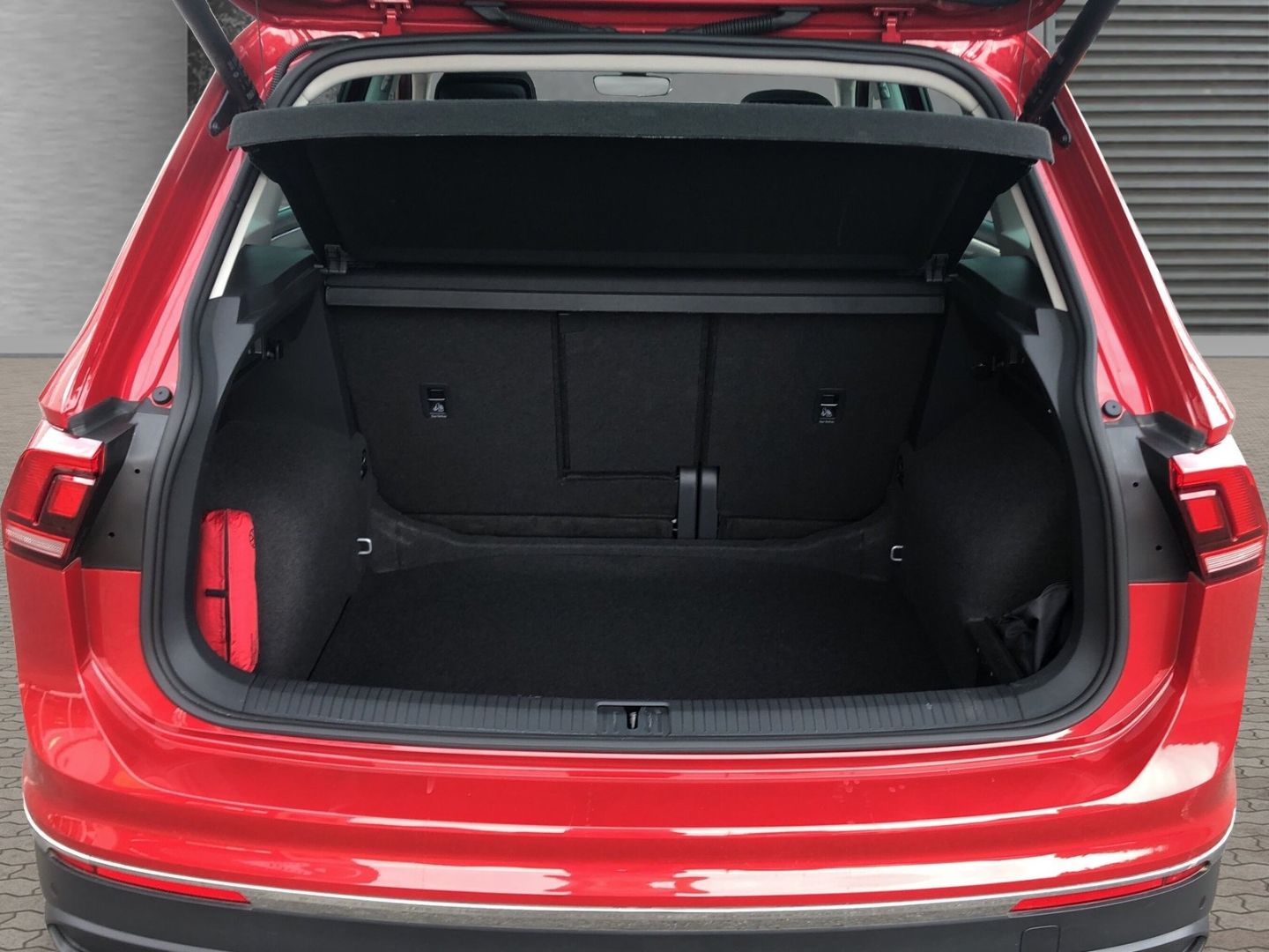 Volkswagen Tiguan 1.5 TSI DSG Move - Samsaru's Car Outlet