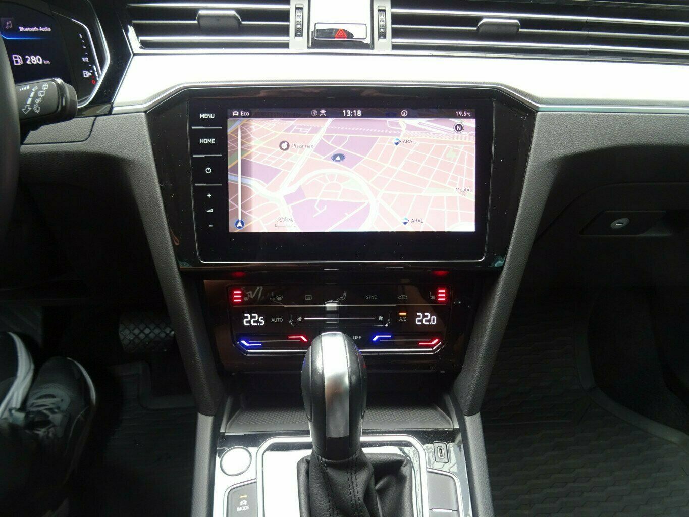 Volkswagen Passat Variant 2.0 TDI Autom - Samsaru's Car Outlet