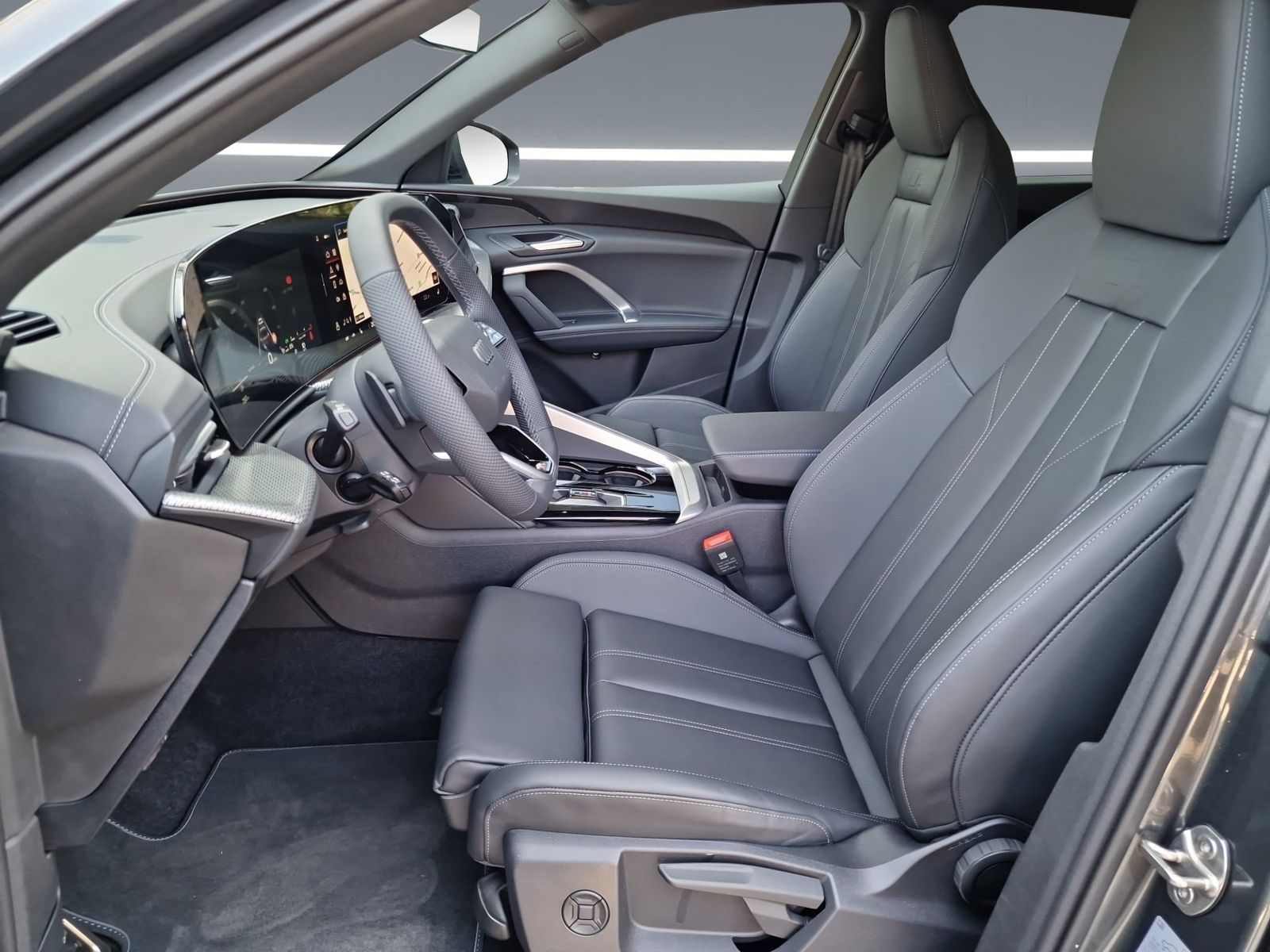 Audi Q5 TDI qu S line edition one Tech plus 21" AHK