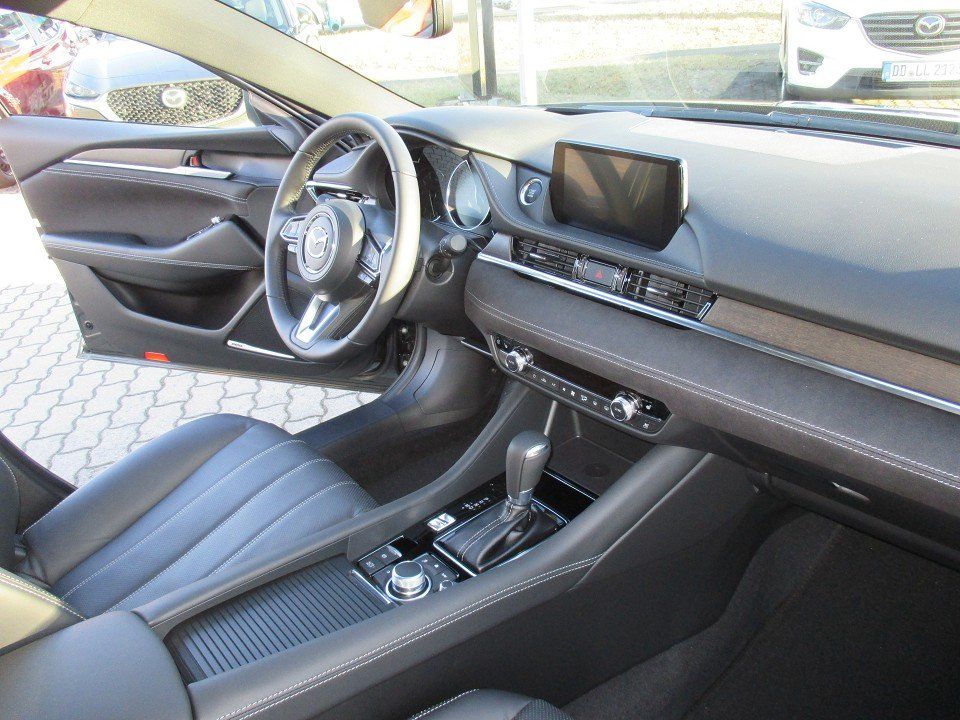 Mazda 6 Kombi 2.5L SKYACTIV G 194 6AT FWD TAKUMI SUNR