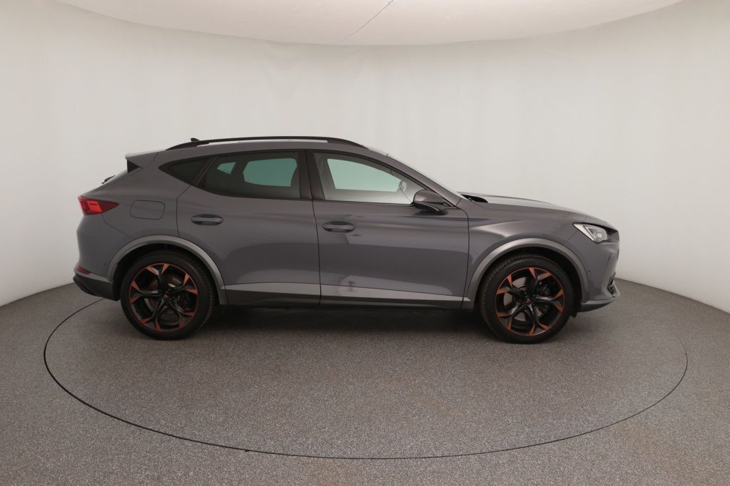 Cupra Formentor 1.4 TSI e-HYBRID AHK*Pano*RFK*PDC*NAV
